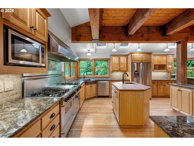 29320 S MARSHALL Rd, Mulino, OR 97042
