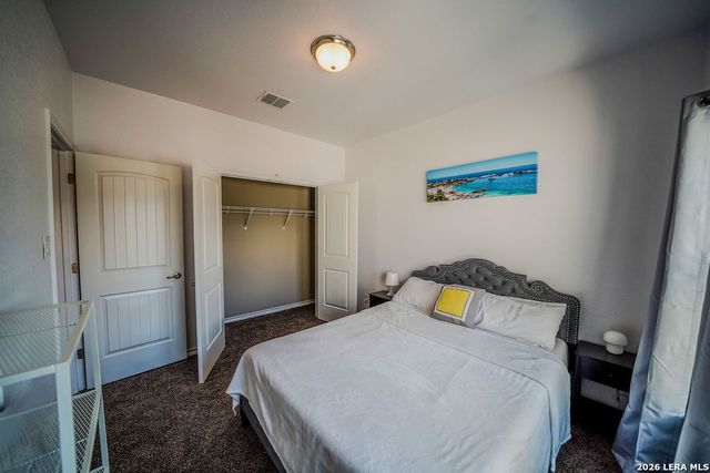 104 Fairway, Floresville, TX 78114