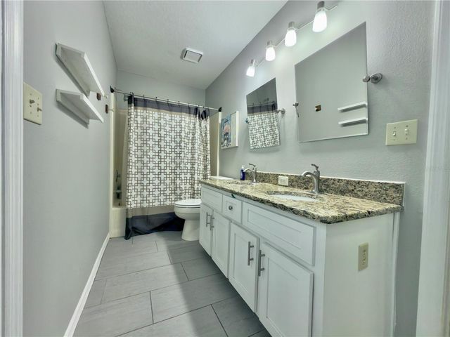 5215 CEDAR LANE, Brooksville, FL 34601