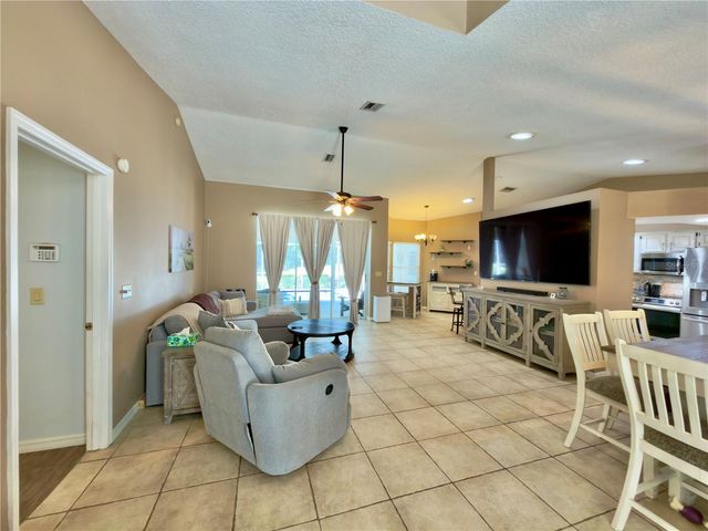 5215 CEDAR LANE, Brooksville, FL 34601