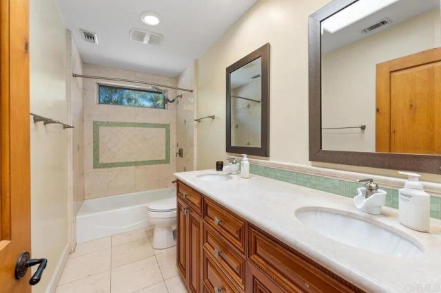 1056 Woodside Way, Del Mar, CA 92014
