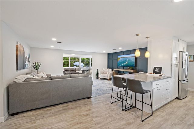 2438 WISTERIA STREET, Sarasota, FL 34239