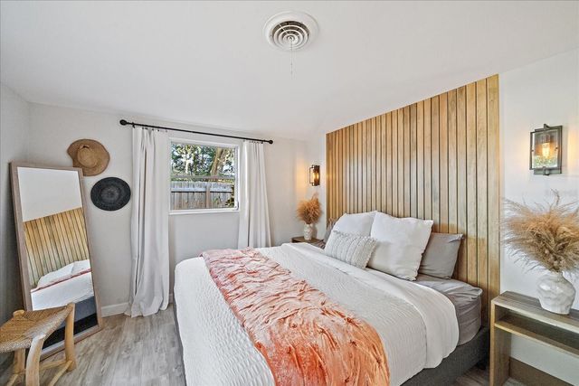 2438 WISTERIA STREET, Sarasota, FL 34239