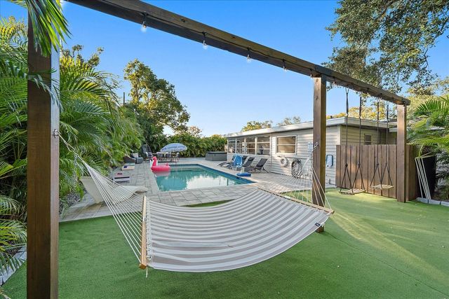 2438 WISTERIA STREET, Sarasota, FL 34239