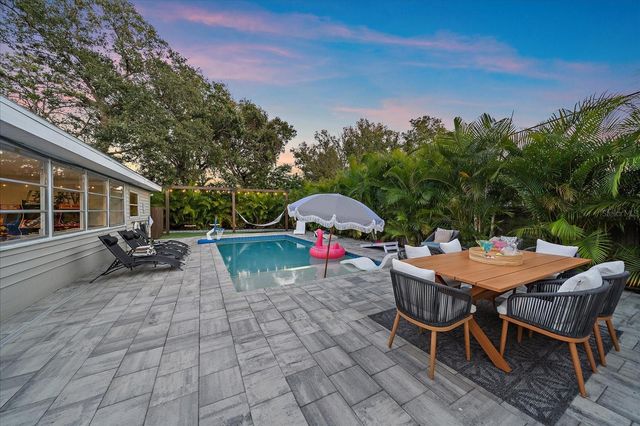 2438 WISTERIA STREET, Sarasota, FL 34239