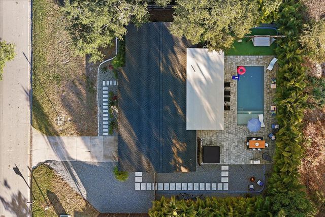 2438 WISTERIA STREET, Sarasota, FL 34239