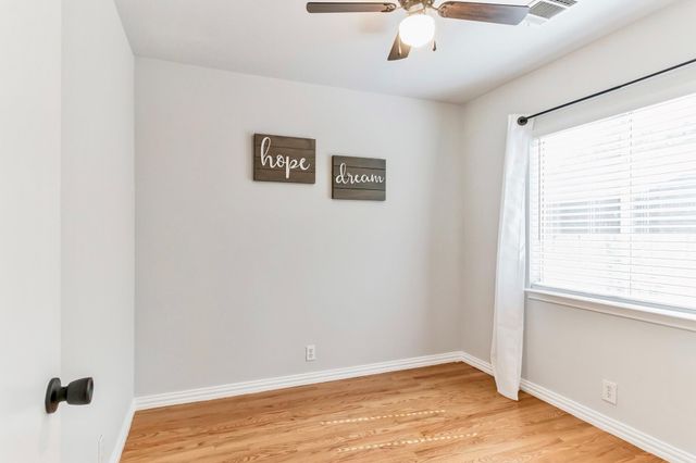 156 Keystone LOOP, Kyle, TX 78640