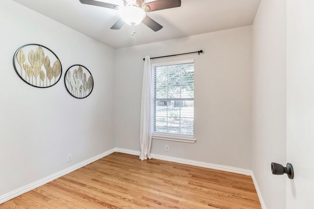 156 Keystone LOOP, Kyle, TX 78640