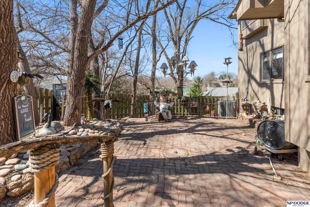 4235 Harrison Street, Bellevue, NE 68147