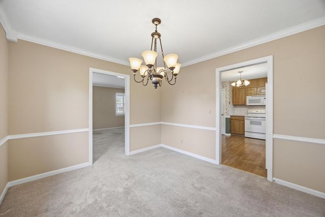 6710 Larkwood Lane, Chattanooga, TN 37421