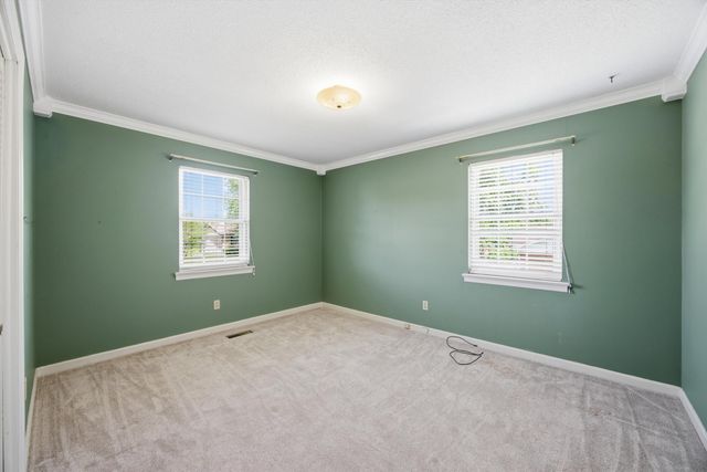 6710 Larkwood Lane, Chattanooga, TN 37421