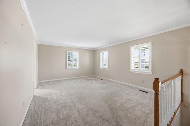 6710 Larkwood Lane, Chattanooga, TN 37421