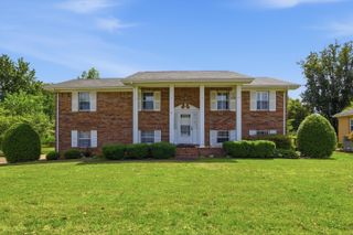 6710 Larkwood Lane, Chattanooga, TN 37421