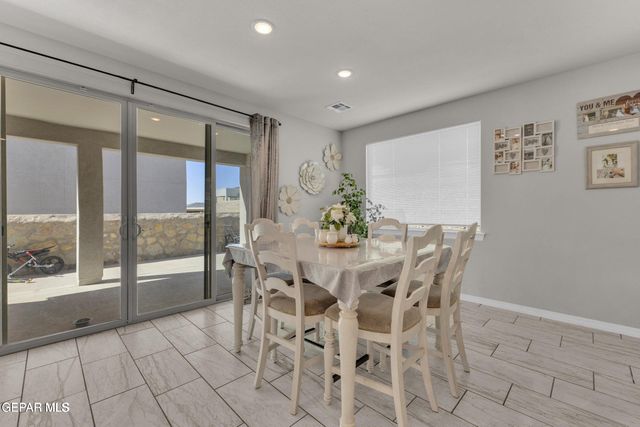 12829 HIDDEN EDGE Drive, Horizon City, TX 79928