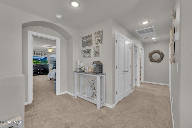 12829 HIDDEN EDGE Drive, Horizon City, TX 79928