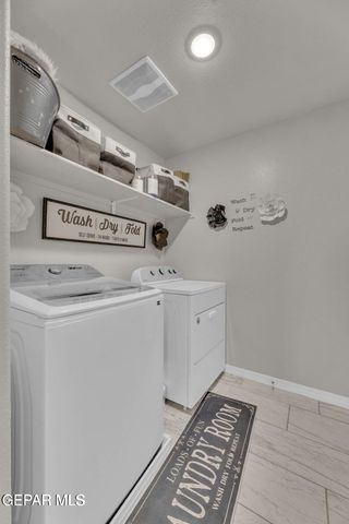 12829 HIDDEN EDGE Drive, Horizon City, TX 79928