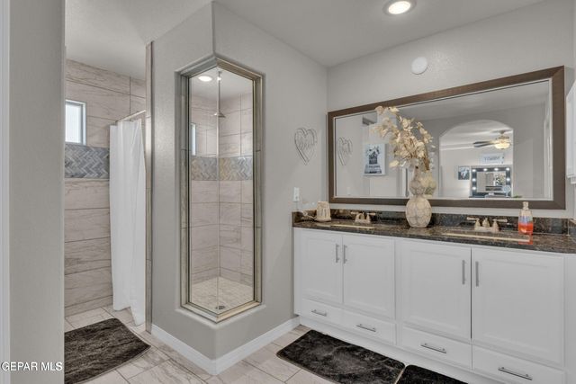 12829 HIDDEN EDGE Drive, Horizon City, TX 79928