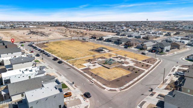 12829 HIDDEN EDGE Drive, Horizon City, TX 79928