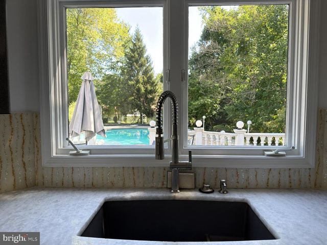 4344 TROPHY DR, Upper Chichester, PA 19061
