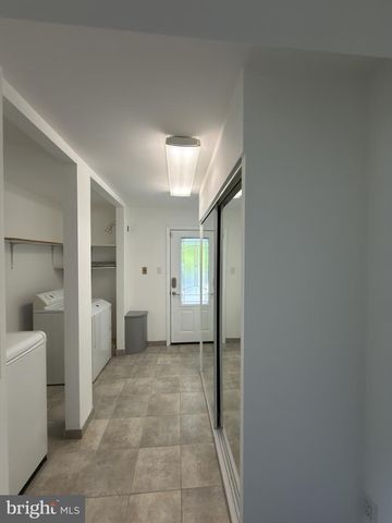4344 TROPHY DR, Upper Chichester, PA 19061