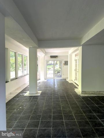 4344 TROPHY DR, Upper Chichester, PA 19061
