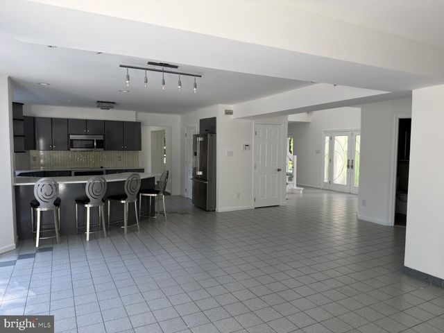 4344 TROPHY DR, Upper Chichester, PA 19061