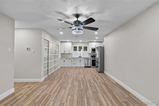 2956 Chevron Drive, St Louis, MO 63125