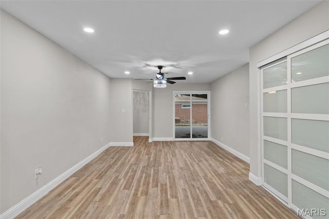 2956 Chevron Drive, St Louis, MO 63125