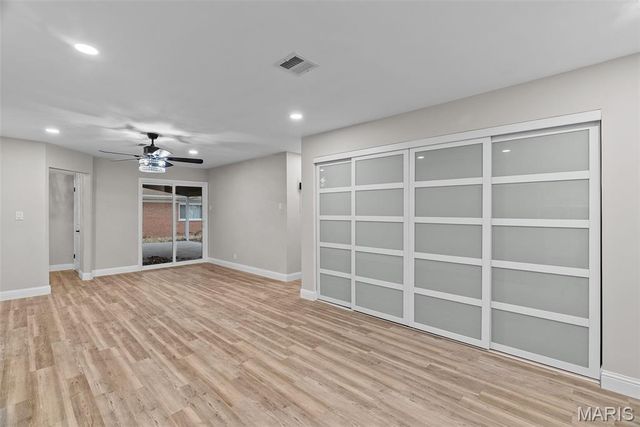 2956 Chevron Drive, St Louis, MO 63125