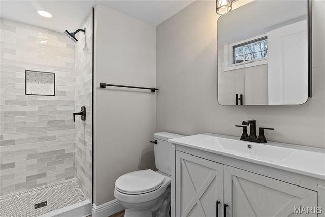 2956 Chevron Drive, St Louis, MO 63125