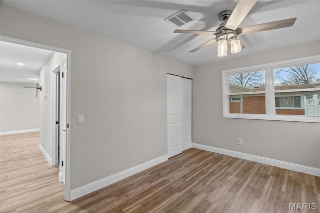 2956 Chevron Drive, St Louis, MO 63125