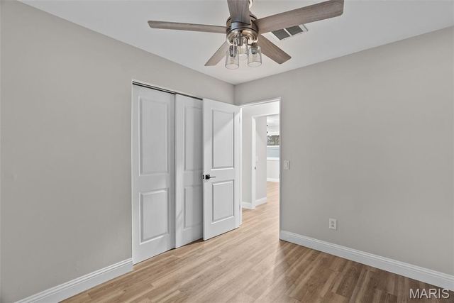 2956 Chevron Drive, St Louis, MO 63125