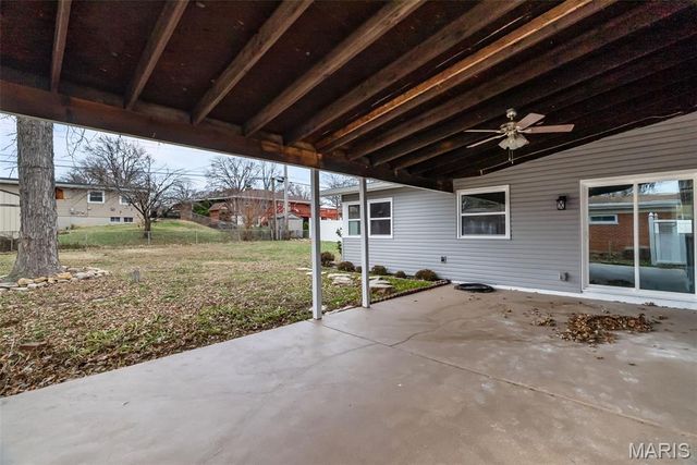 2956 Chevron Drive, St Louis, MO 63125