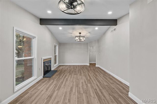 2956 Chevron Drive, St Louis, MO 63125