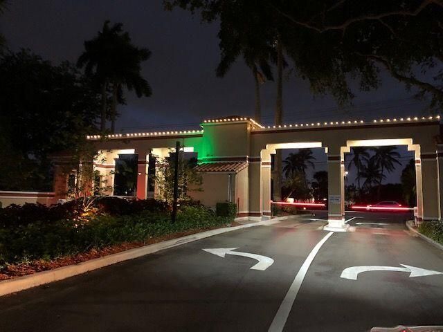 12066 NW 11th Street, Pembroke Pines, FL 33026