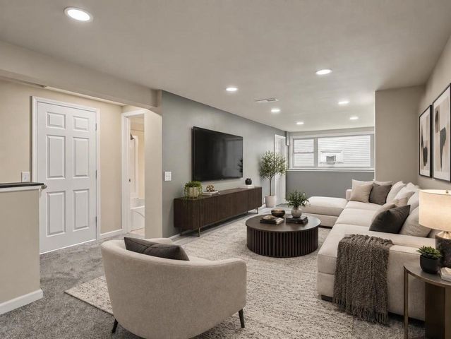 2618 Fell Road, Madison, WI 53713
