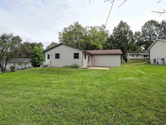 2618 Fell Road, Madison, WI 53713