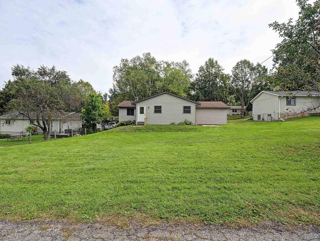 2618 Fell Road, Madison, WI 53713
