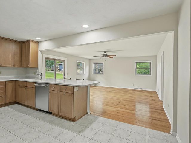 2618 Fell Road, Madison, WI 53713