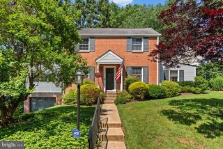 129 LYNNMOOR DR, Silver Spring, MD 20901