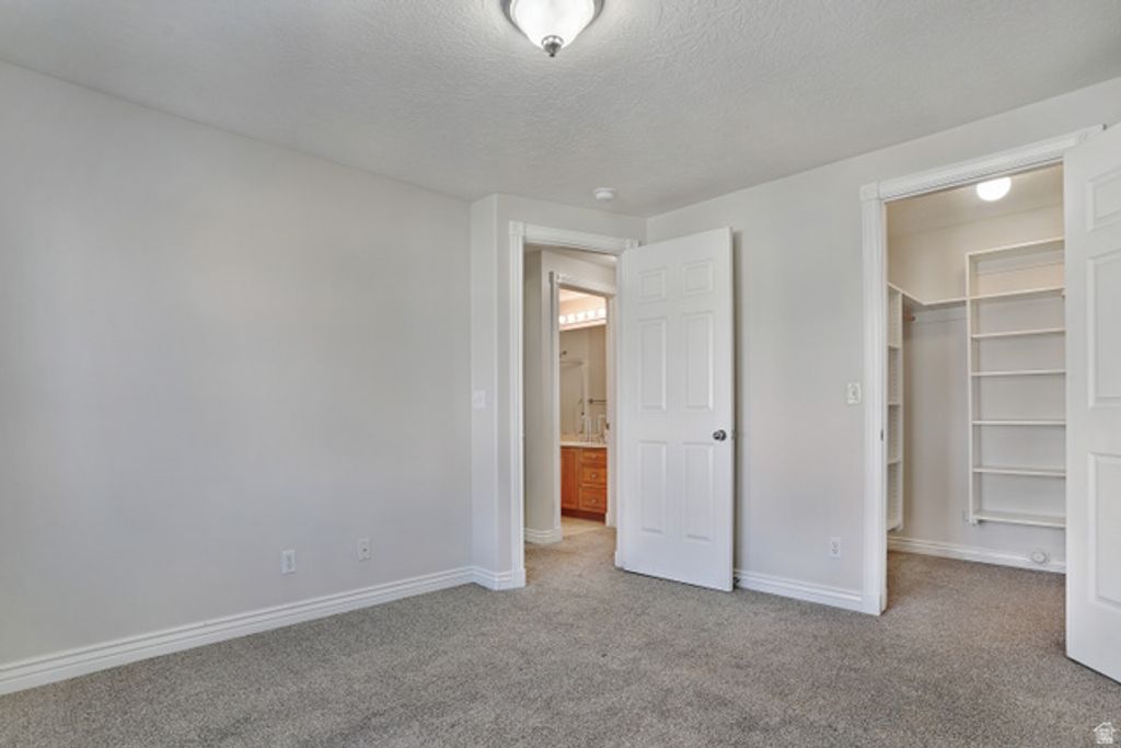 Image 12 of property listing at 2480 W 450 S #4, Springville, UT 84663