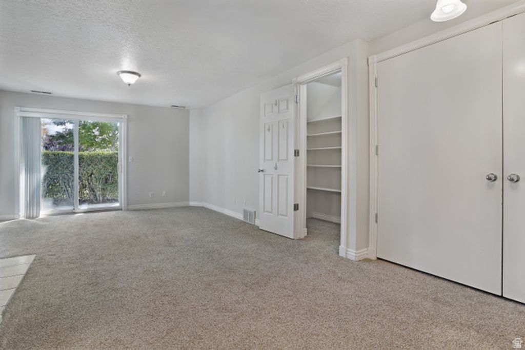 Image 9 of property listing at 2480 W 450 S #4, Springville, UT 84663