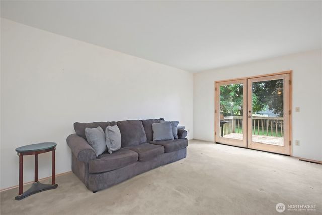 7030 67th Place NE, Marysville, WA 98270