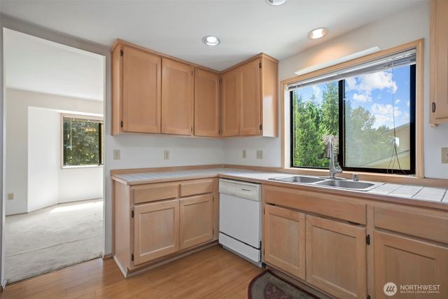 7030 67th Place NE, Marysville, WA 98270