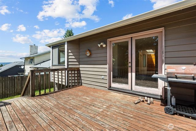7030 67th Place NE, Marysville, WA 98270