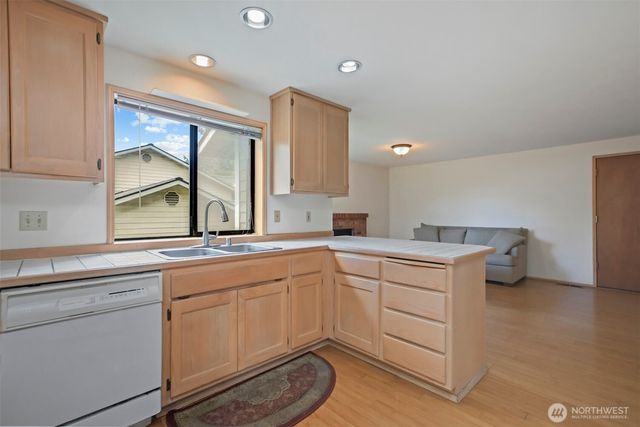 7030 67th Place NE, Marysville, WA 98270