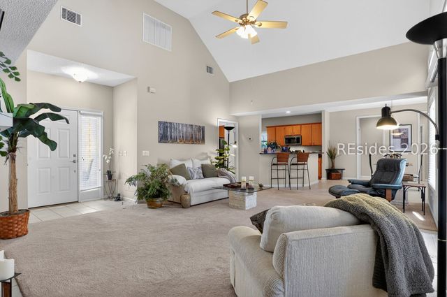 50 Heritage Lakes Dr, Bluffton, SC 29910