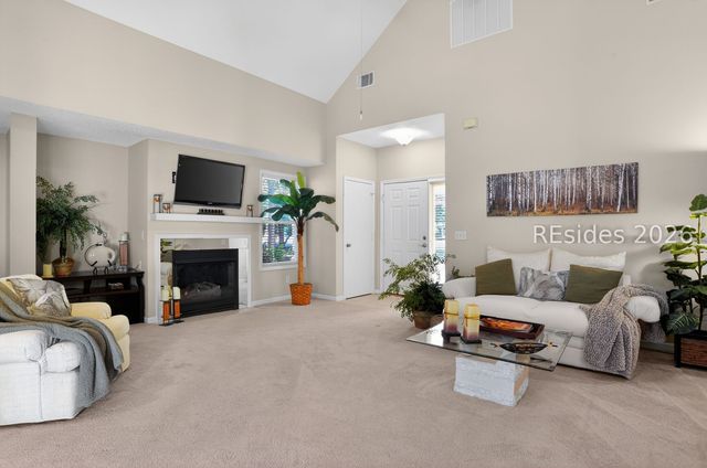 50 Heritage Lakes Dr, Bluffton, SC 29910