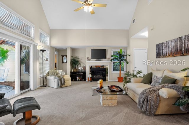 50 Heritage Lakes Dr, Bluffton, SC 29910