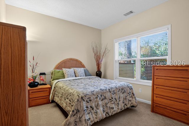 50 Heritage Lakes Dr, Bluffton, SC 29910